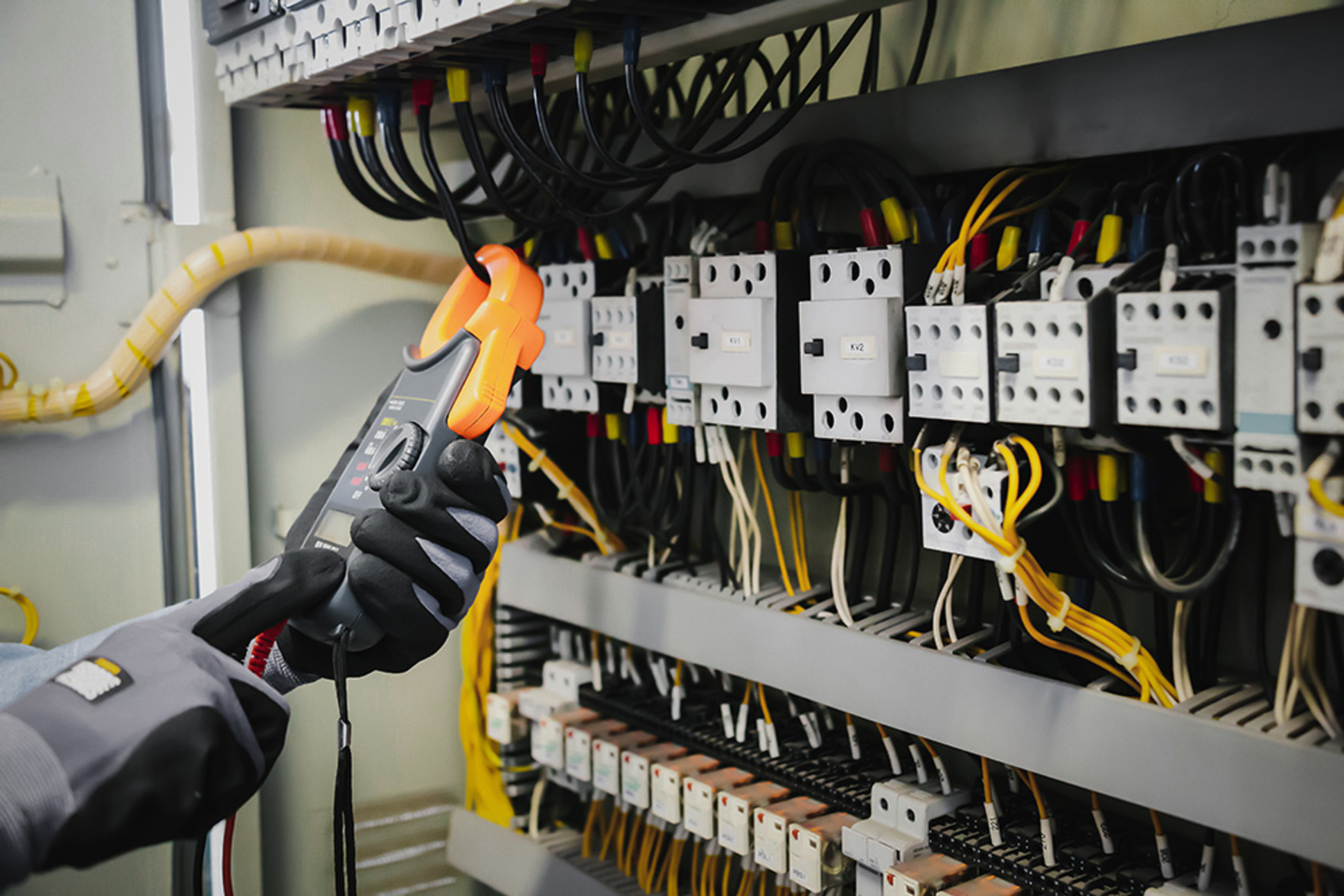 DGUV Vorschrift 3-Check bei Castro Elektrotechnik in Bremen