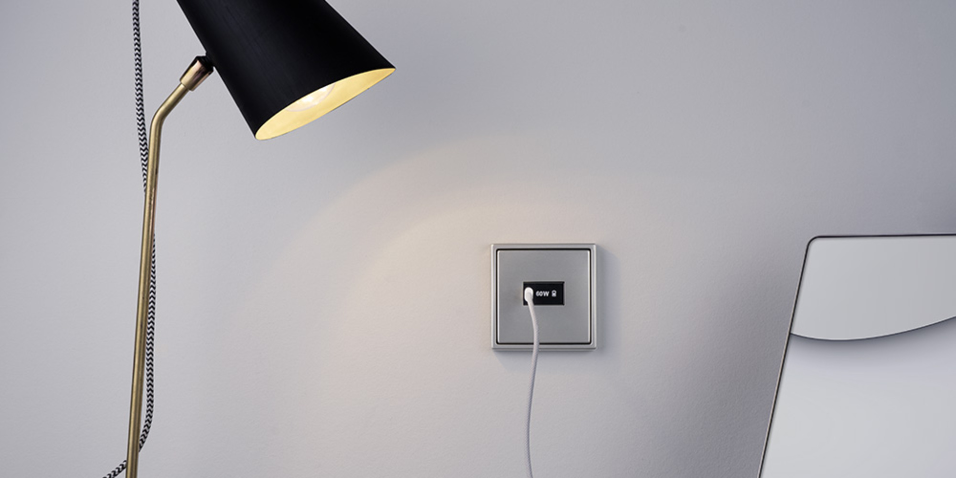 Ladegerät USB PD 60 bei Castro Elektrotechnik in Bremen